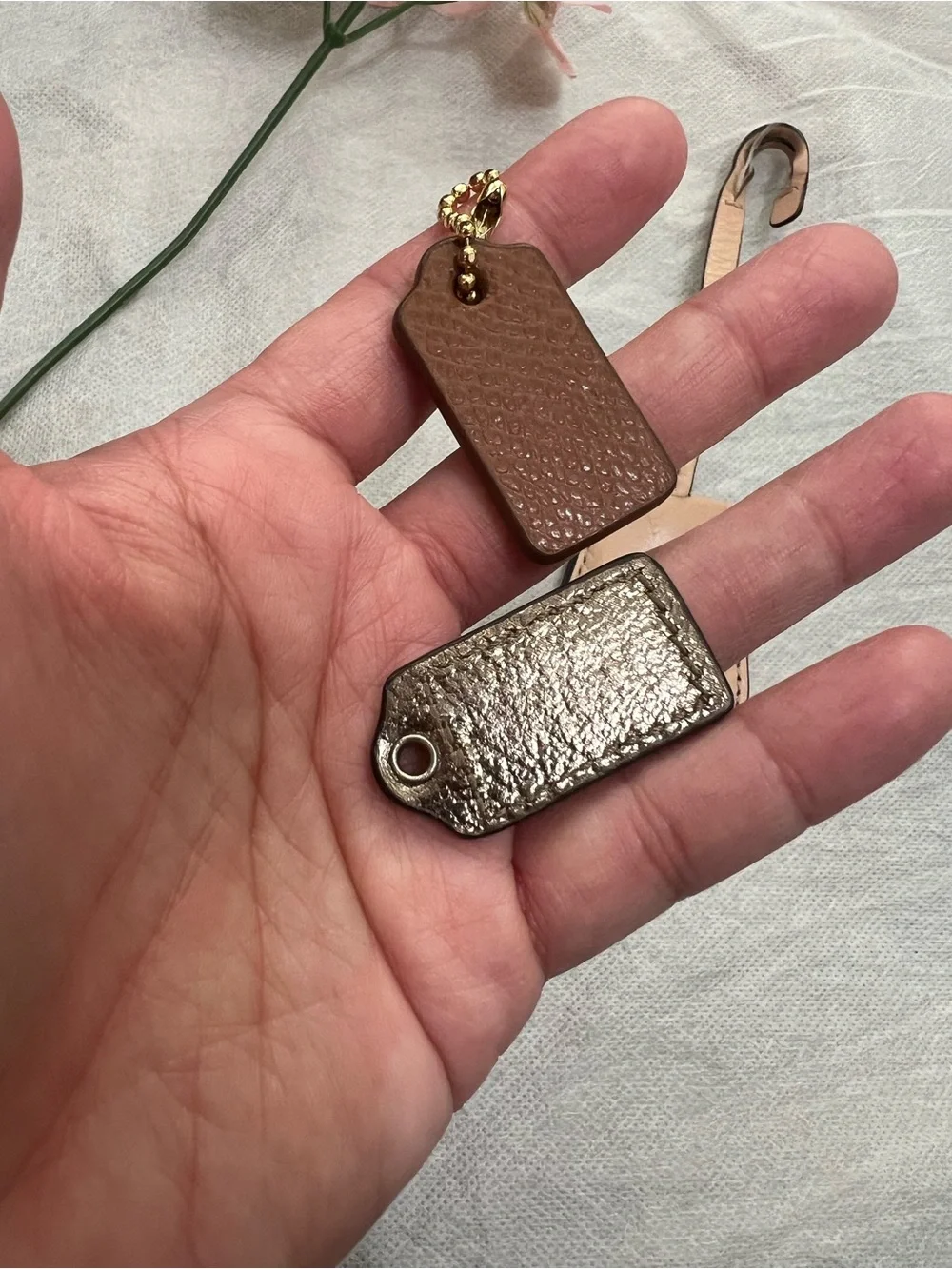 3pc Coach lot Hangtags bag charms, in tan, Brown and Metallic pewter - Picture 3 of 6